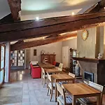 לינה וארוחת בוקר Domaine La Sauzette Cazilhac (Aude)